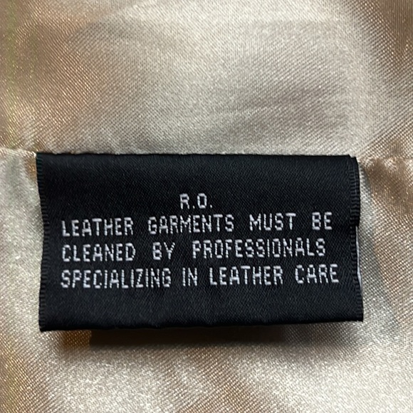 𝅺Rogue Genuine Leather Printed Snakeskin Zip Up Cropped Jacket Size L - Picture 8 of 15